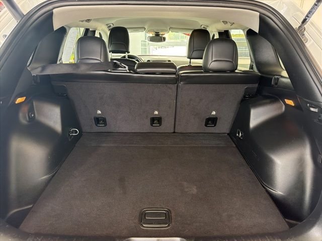 Certified Used 2020 White Jeep Latitude Plus image 7