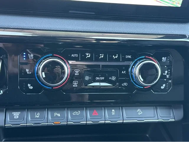 2026 GMC Sierra 2500HD AT4 - Photo 22