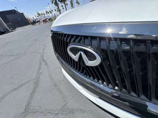 New 2027 Black INFINITI Autograph image 16