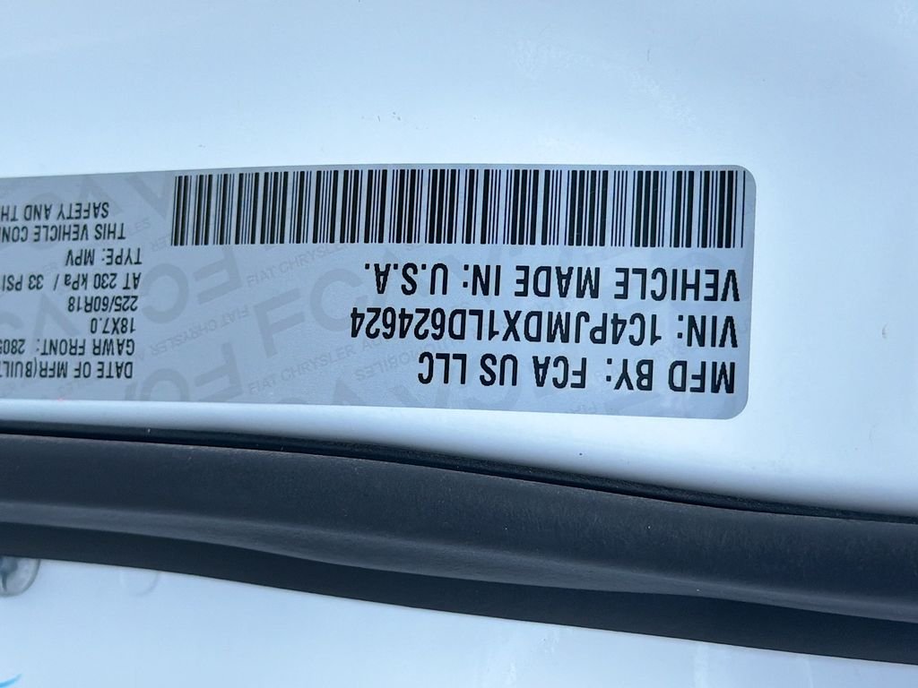 Used 2020 Bright White Clearcoat Jeep Limited image 26