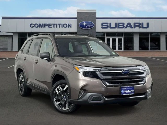 2025 Subaru Forester Limited Hybrid's photo