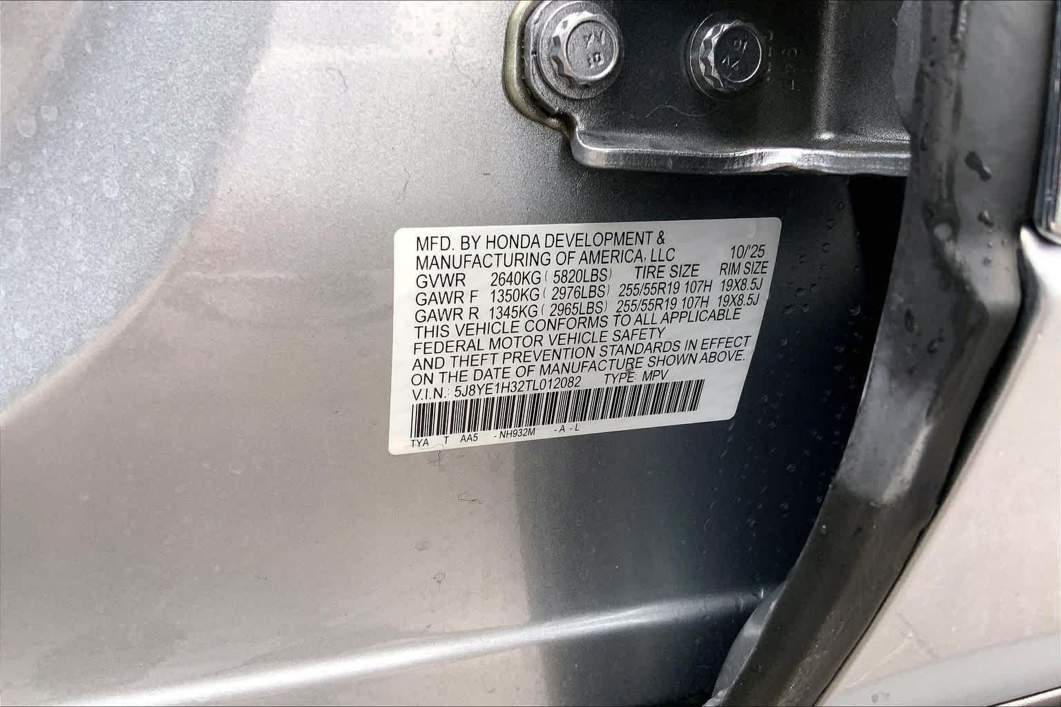 Certified Used 2026 Solar Silver Metallic Acura  image 35
