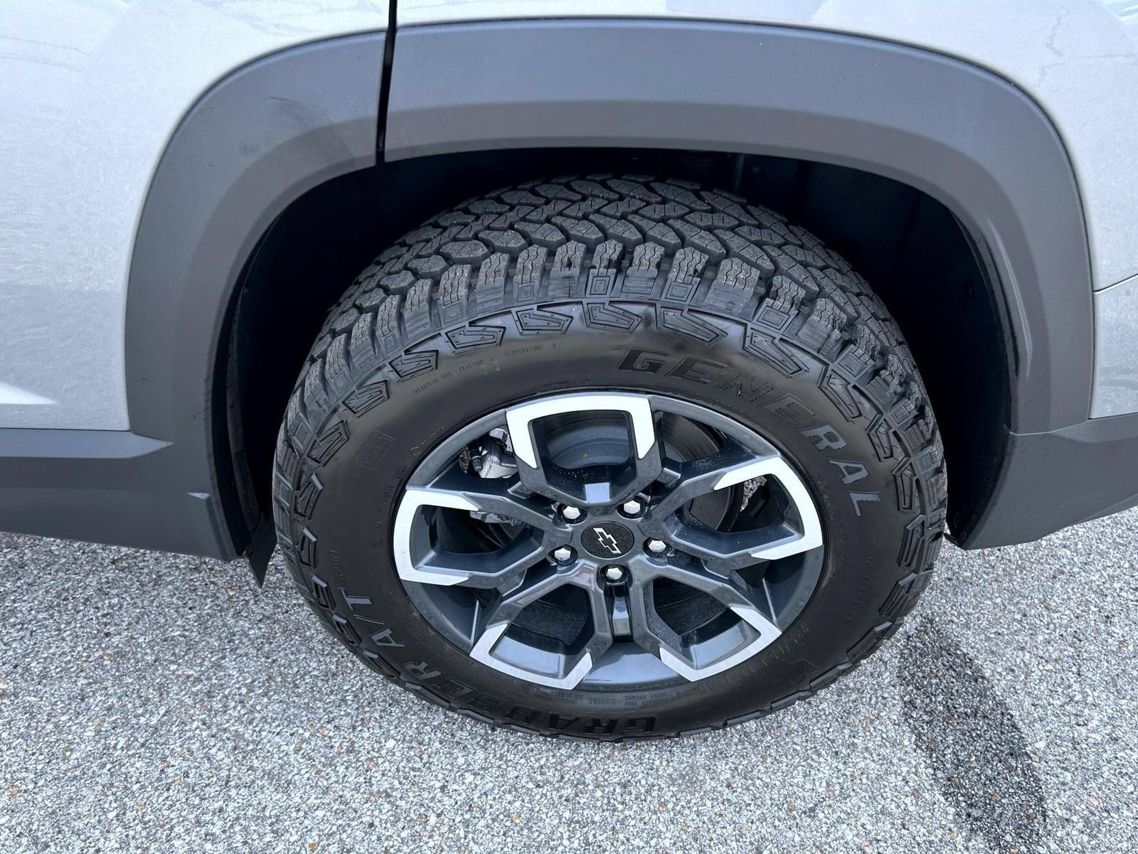 2026 Chevrolet Equinox ACTIV - Photo 22