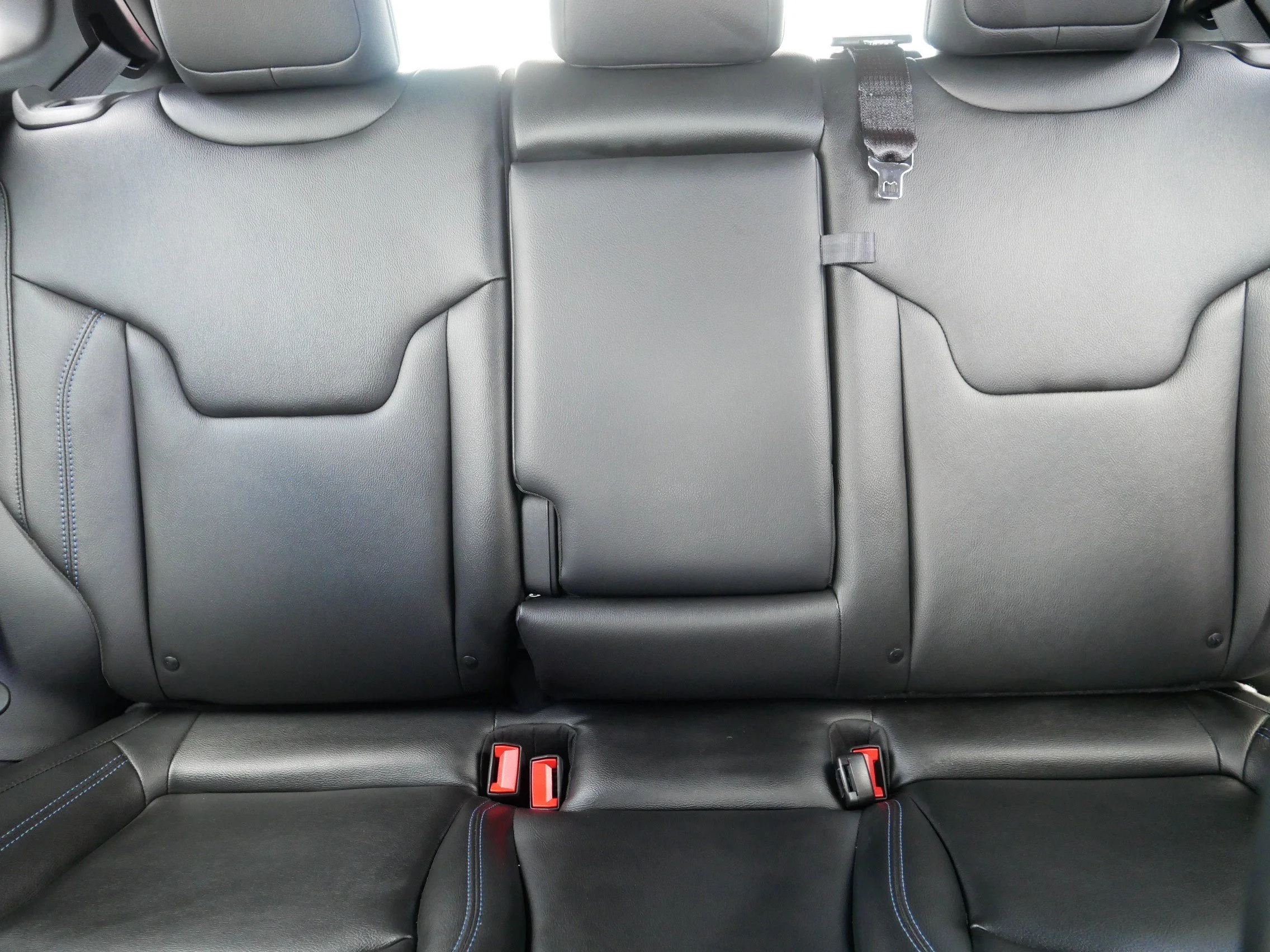 Used 2025 Bright White Clearcoat Jeep Limited image 13