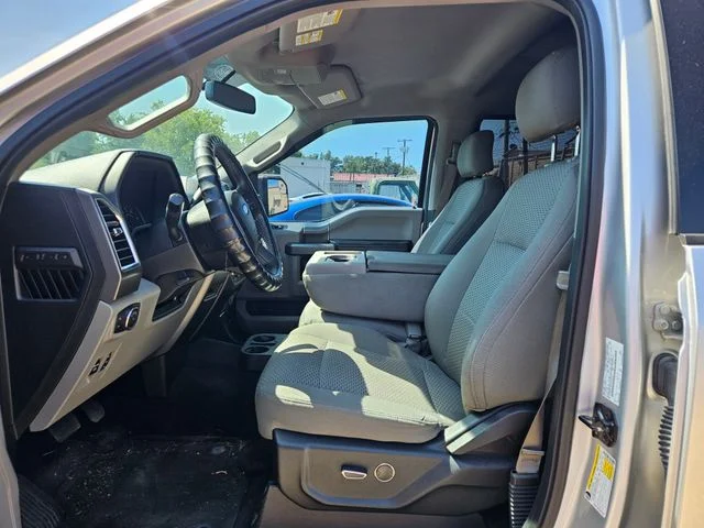 Used 2016 Ingot Silver Ford XLT image 6