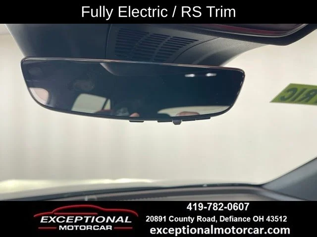 Used 2024 White Chevrolet RS image 44