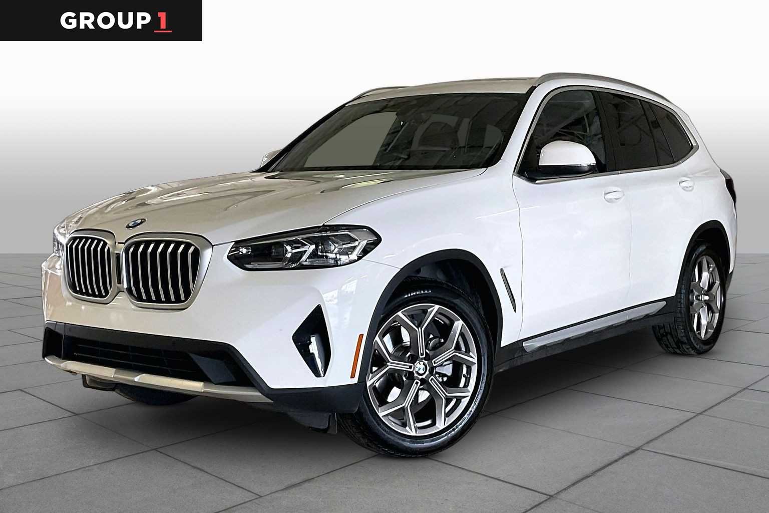2023 BMW X3 sDrive30i's photo