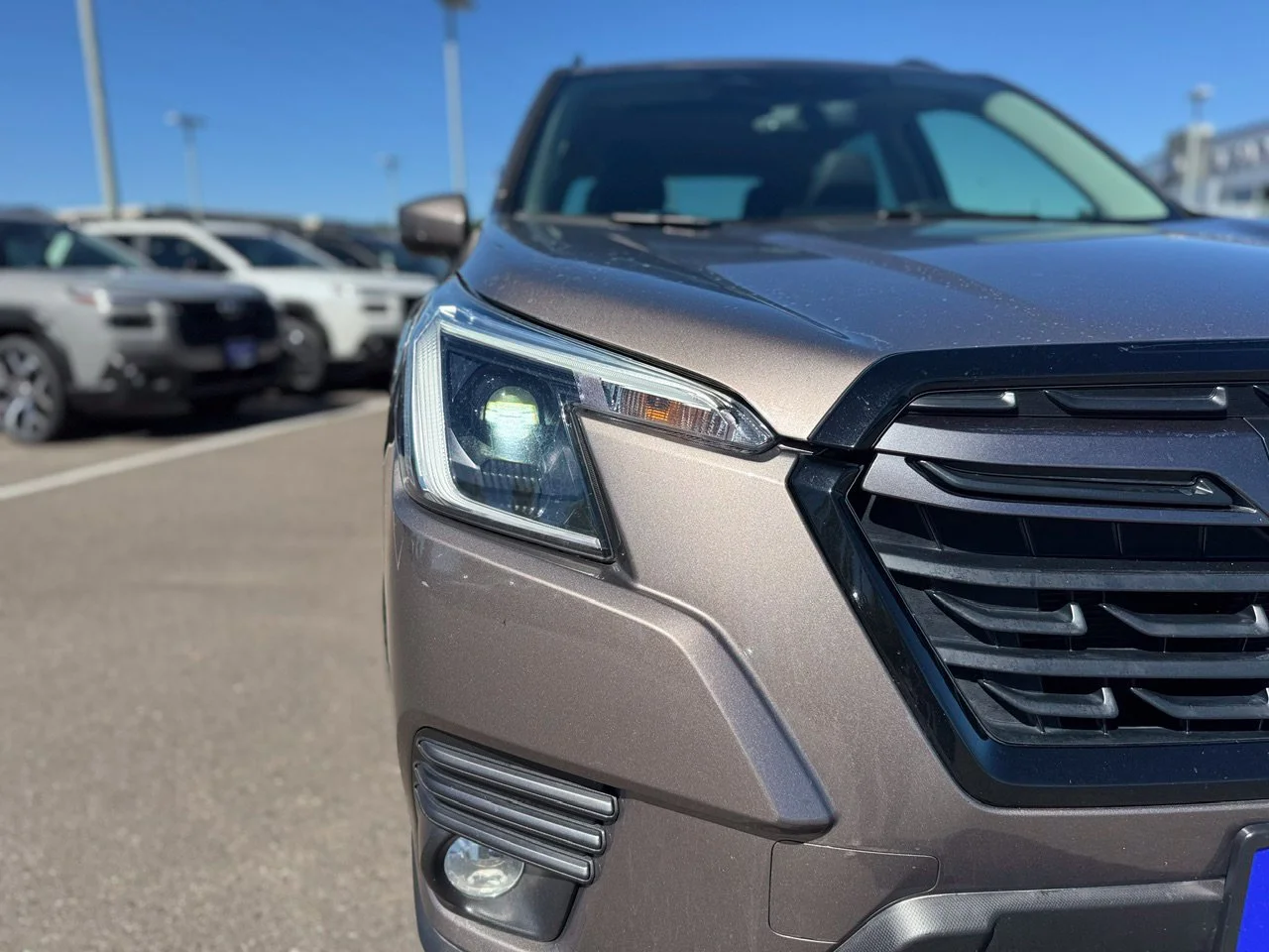 Used 2023 Brilliant Bronze Metallic Subaru Limited image 47