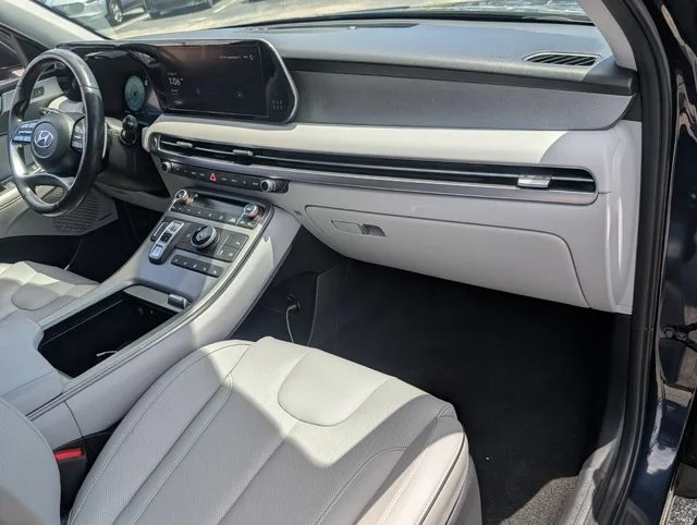 Used 2024 White Hyundai SEL image 20