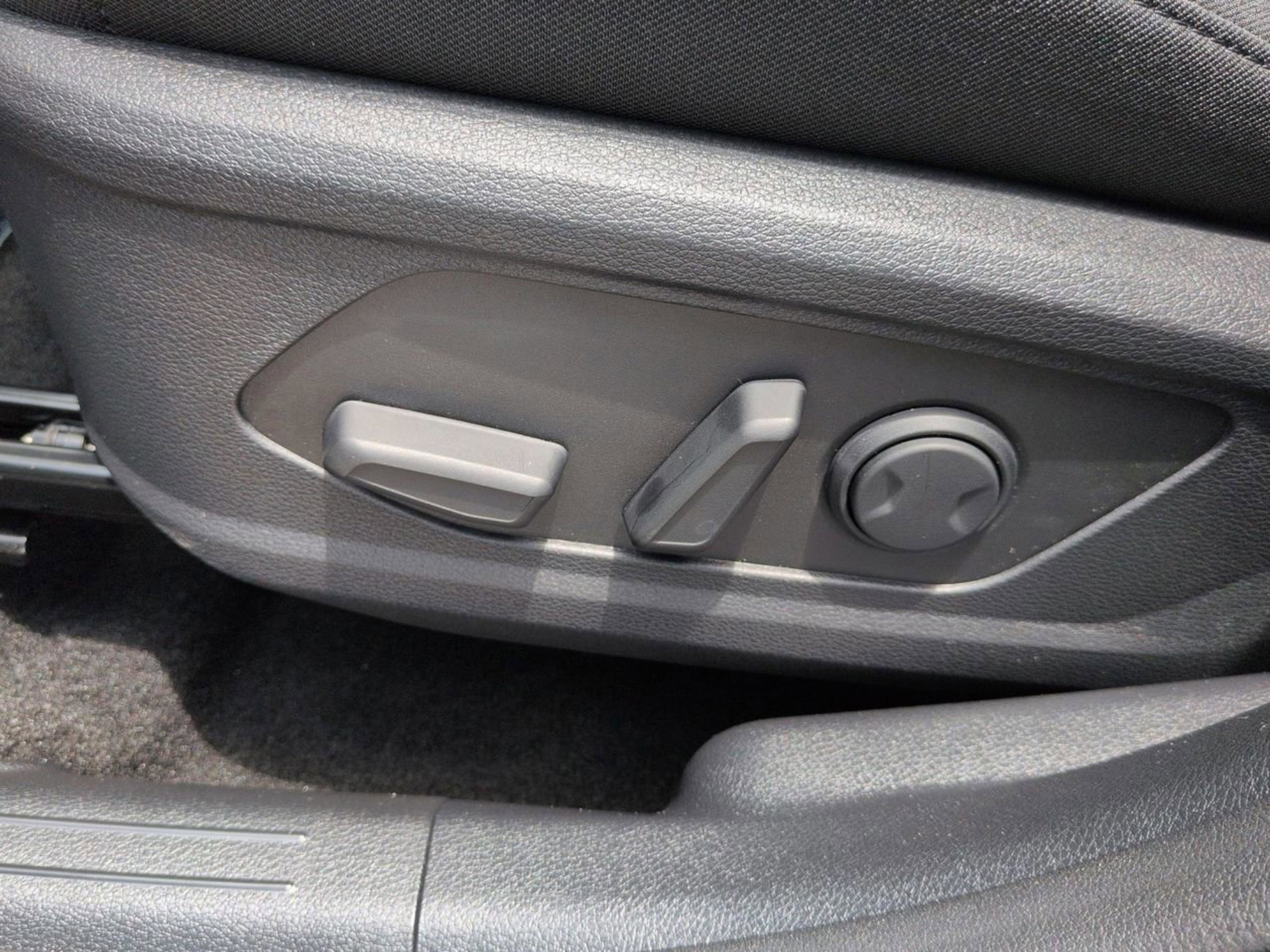 New 2026 Ebony Black Kia LX image 22