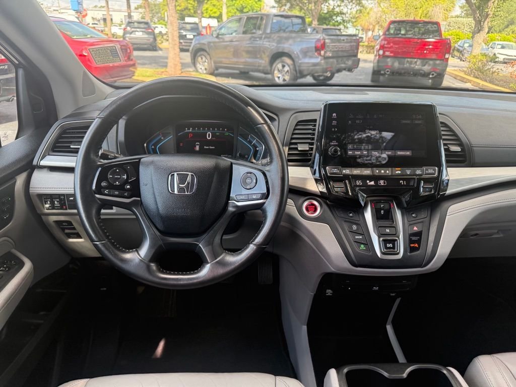 Used 2020  Honda EX-L image 21