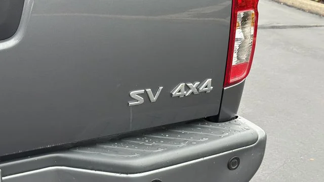Used 2020 Gray Nissan SV image 11