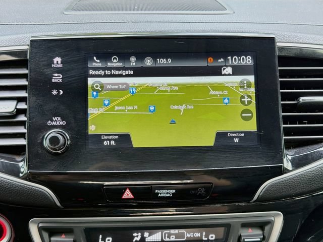 Used 2021 White Honda Touring 7-Passenger image 33