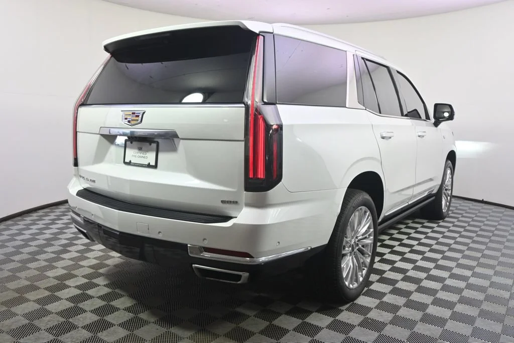 Used 2025 Crystal White Tricoat Cadillac Premium Luxury image 6