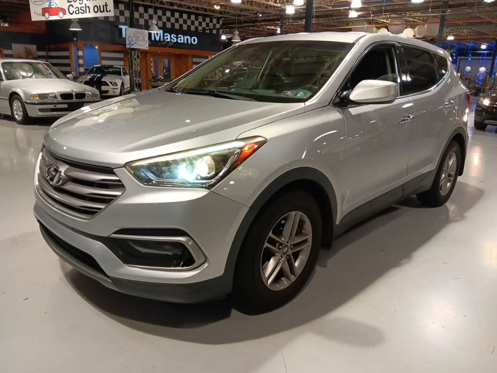 Certified Used 2017 Sparkling Silver Hyundai 2.4 Base image 7