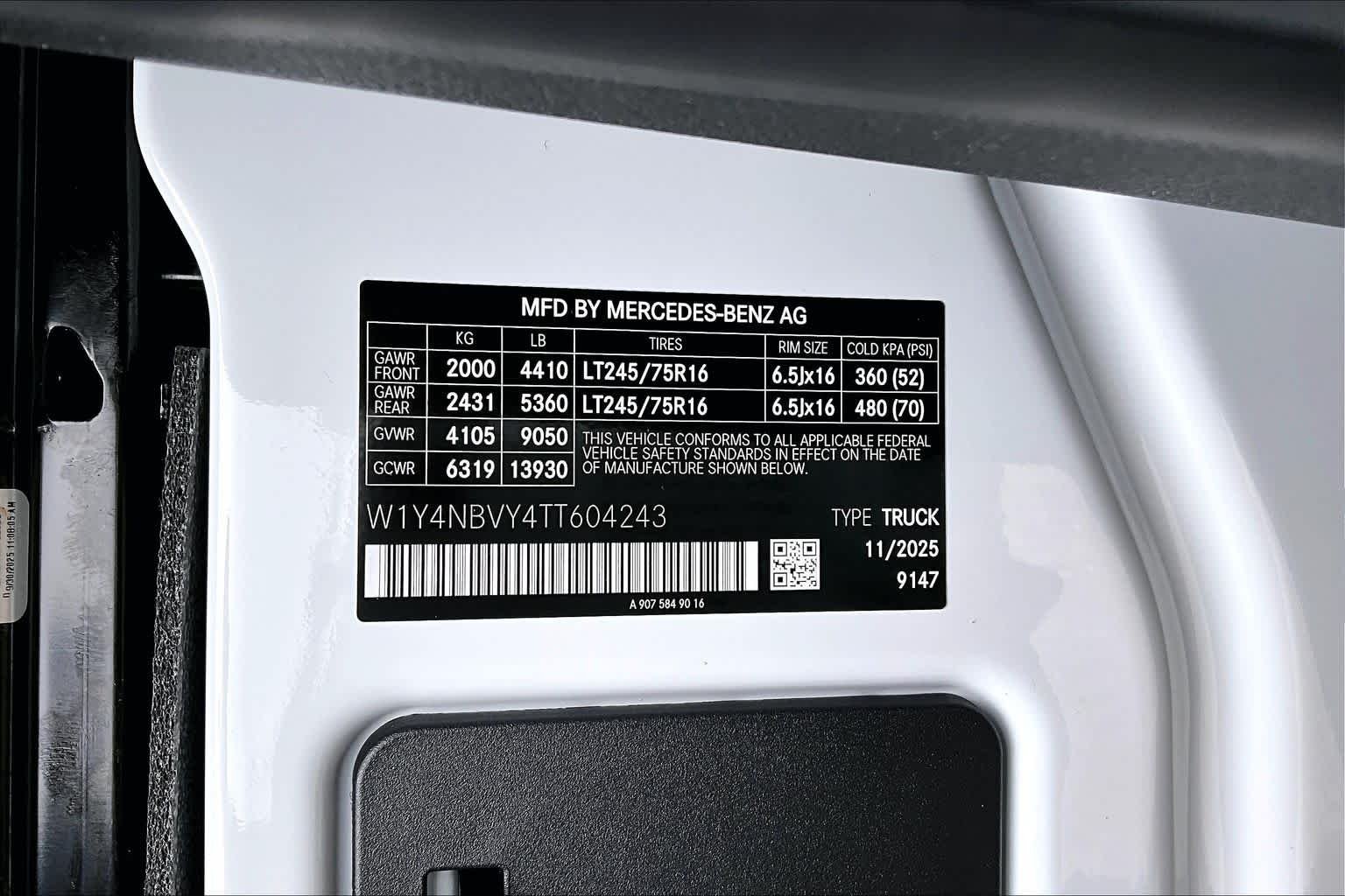 2026 Mercedes-Benz Sprinter Cargo Van Base - Photo 13