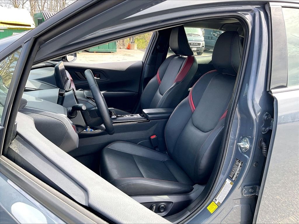 Used 2024 Gray Toyota XSE Premium image 9
