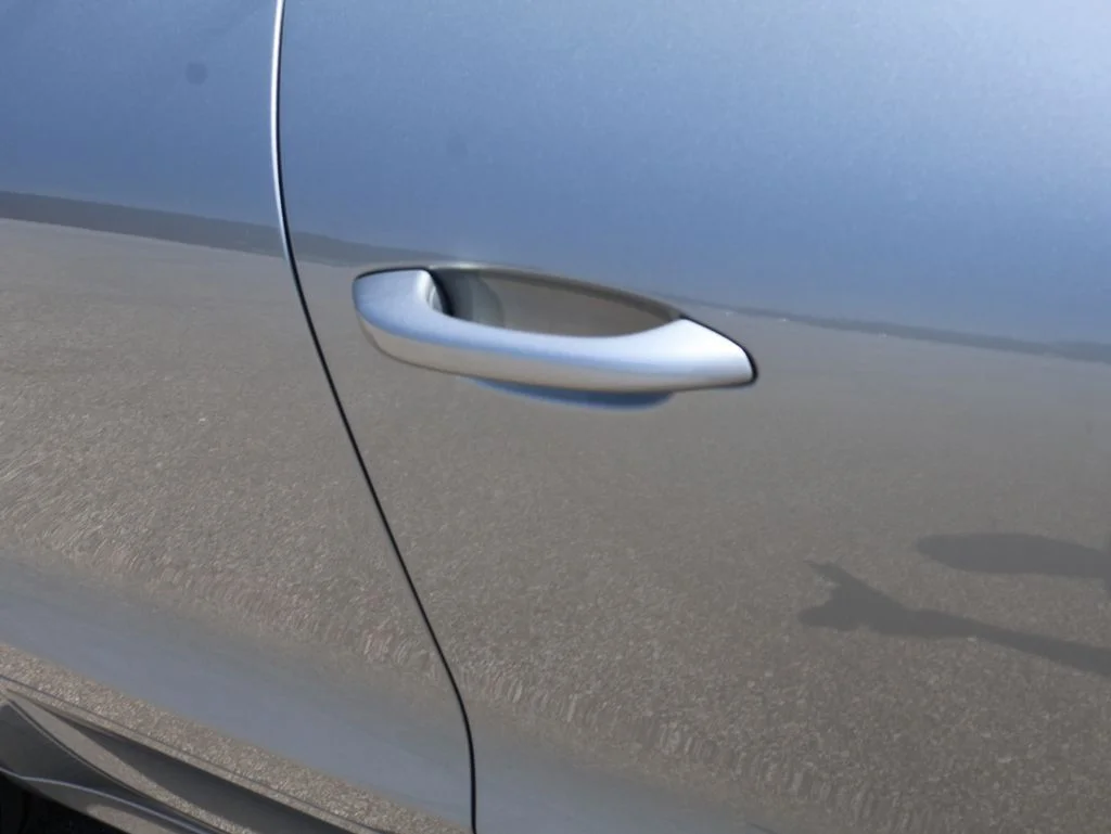 Used 2020 Dolomite Silver Metallic Porsche Turbo image 15