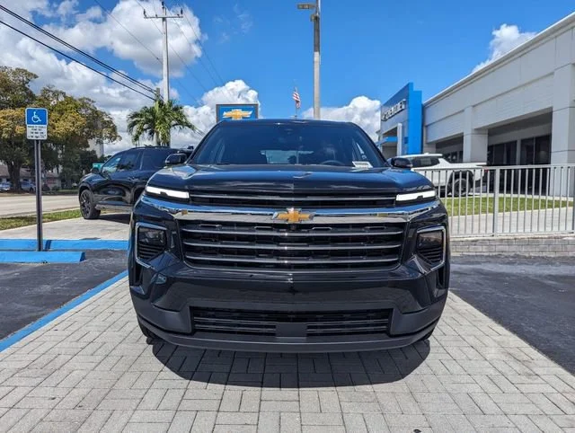 New 2026 Mosaic Black Metallic Chevrolet LT image 3
