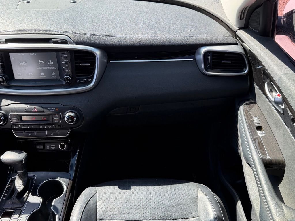 Used 2019 White Kia EX image 13