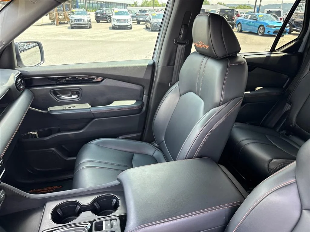Used 2023 Blue Honda TrailSport image 11