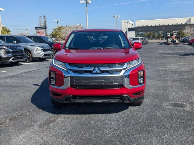 New 2027 Red Mitsubishi SE image 3