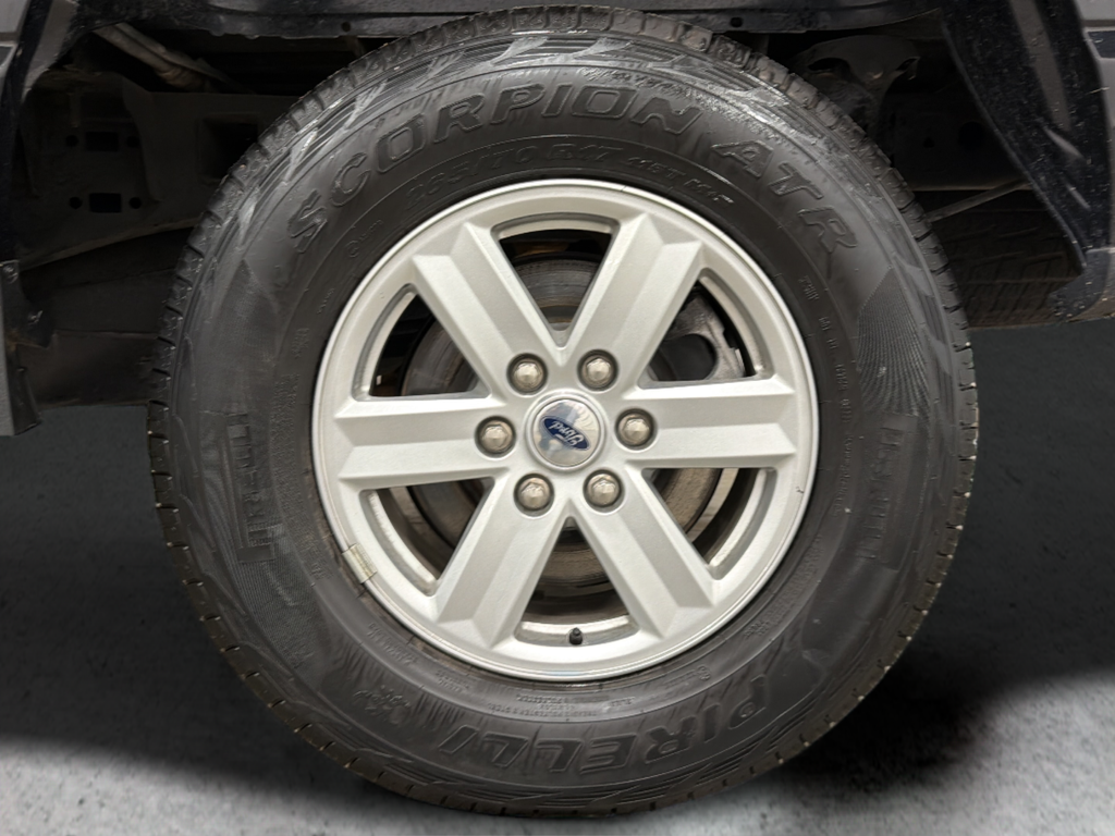 Used 2023 Black Ford XLT image 42