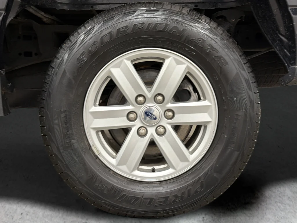 Used 2023 Black Ford XLT image 42