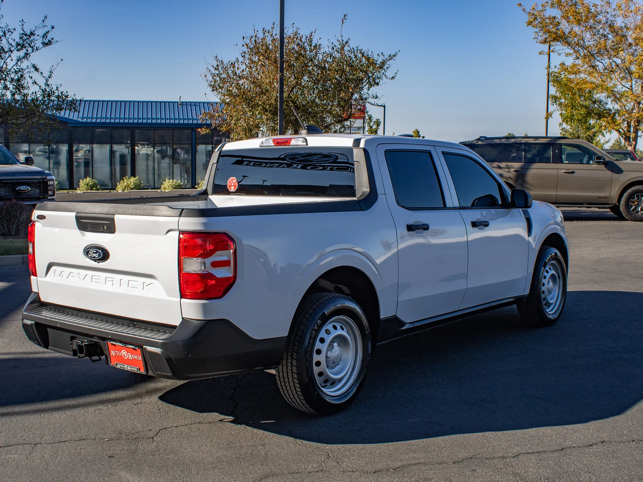 Used 2026 Oxford White Ford XL image 8