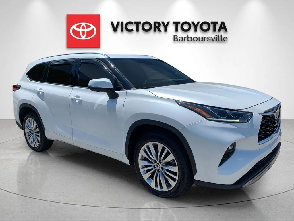 Used 2023 Beige Toyota Platinum image 5