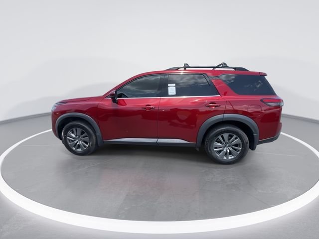 Used 2022 Red Nissan SV image 5