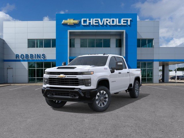 New 2026 Summit White Chevrolet Custom image 8