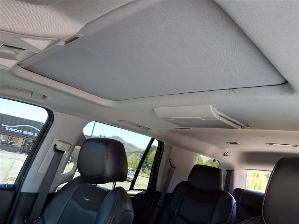 2018 Cadillac Escalade Premium Luxury - Photo 7