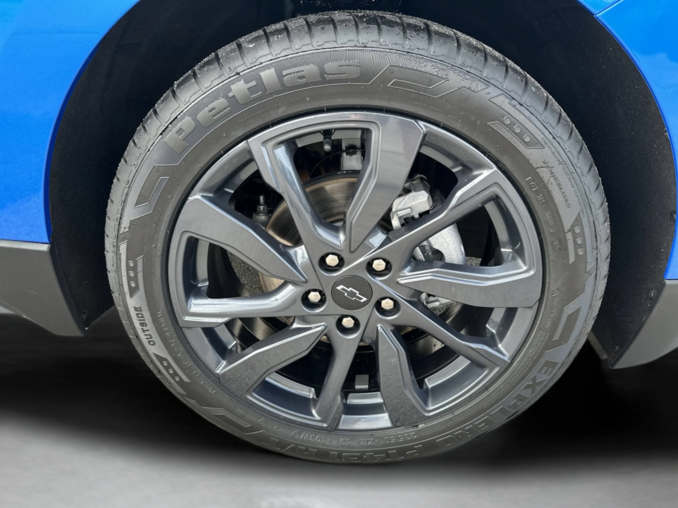 Used 2024 Riptide Blue Metallic Chevrolet RS image 29