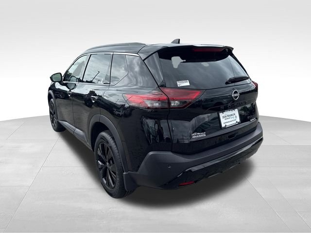 Used 2023 Black Nissan SV image 3