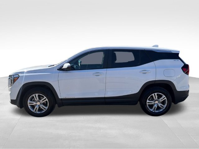 Certified Used 2024 White GMC SLE image 2