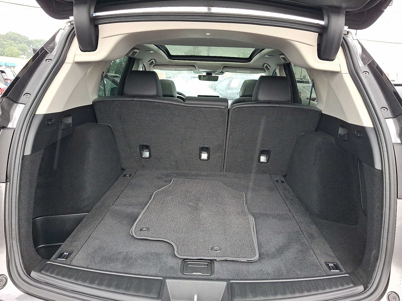 Certified Used 2023 Liquid Carbon Metallic Acura  image 28