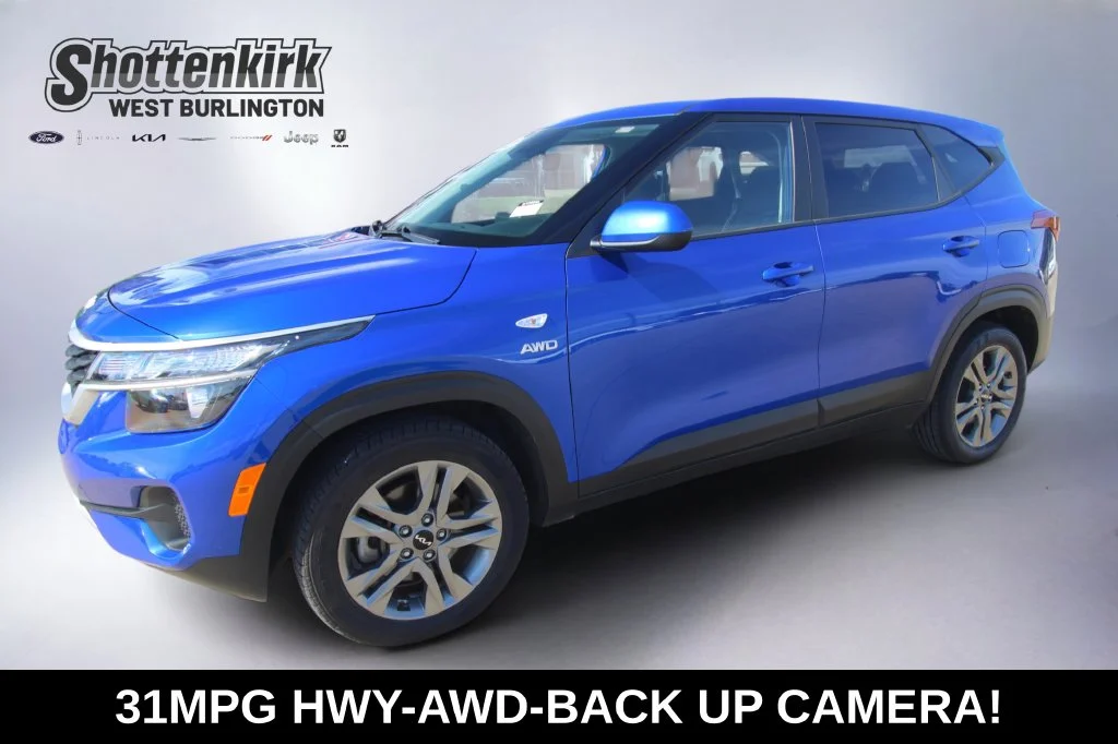 Used 2022 Neptune Blue Kia LX image 1