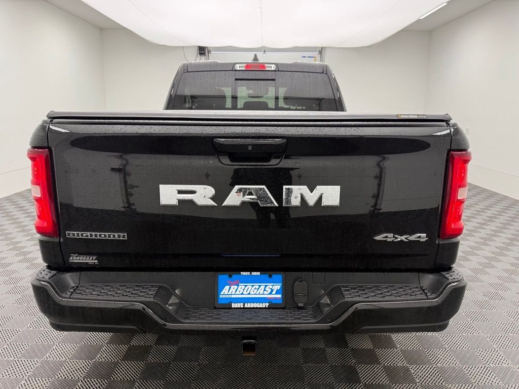 Used 2025 Diamond Black Ram Big Horn/Lone Star image 10