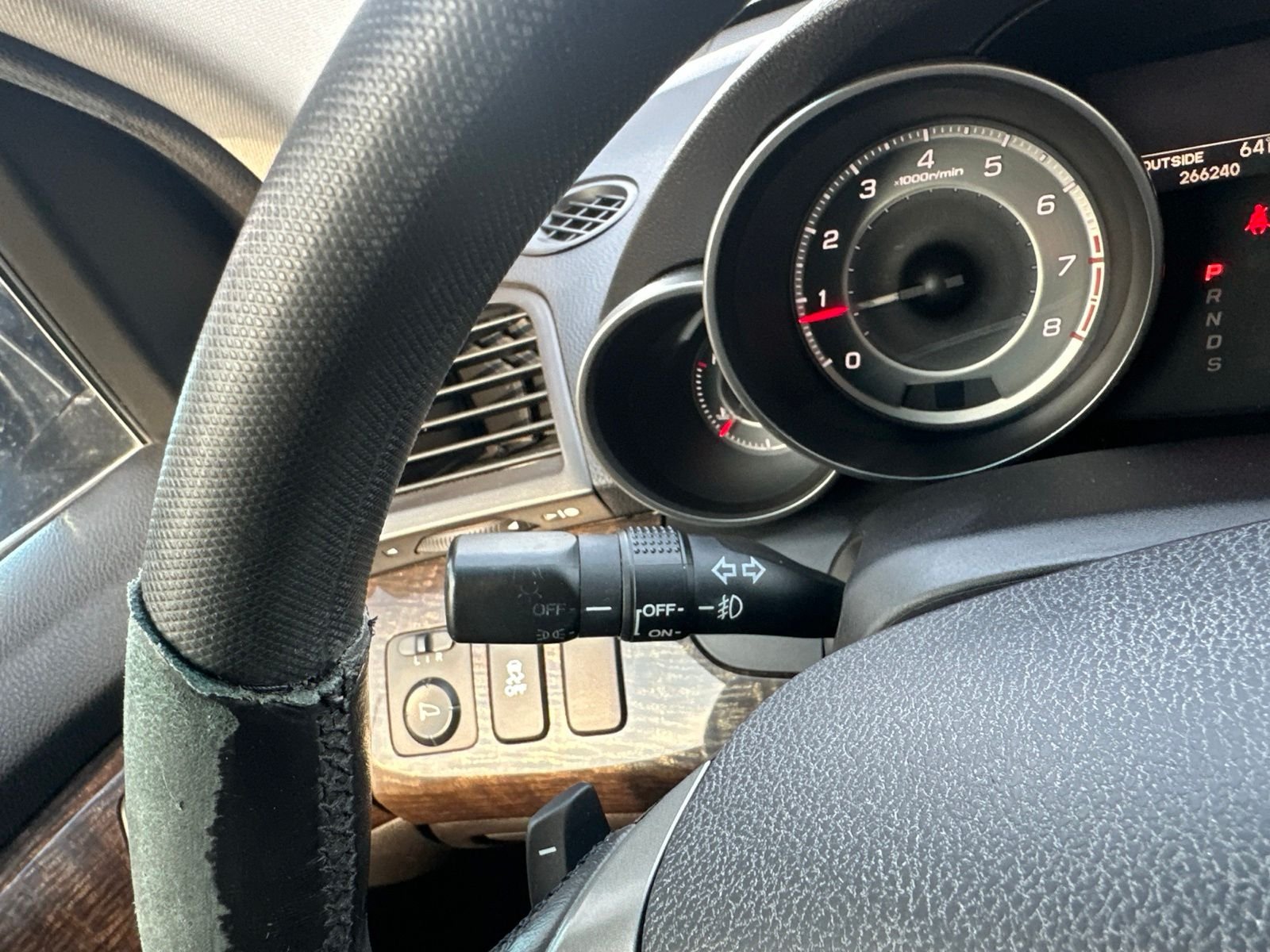 Used 2013 Black Acura Technology image 63