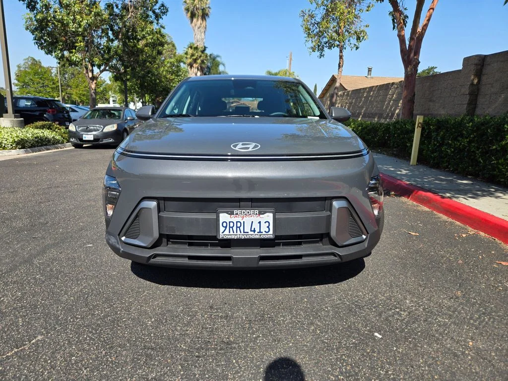 Used 2026 Gray Hyundai SE image 2