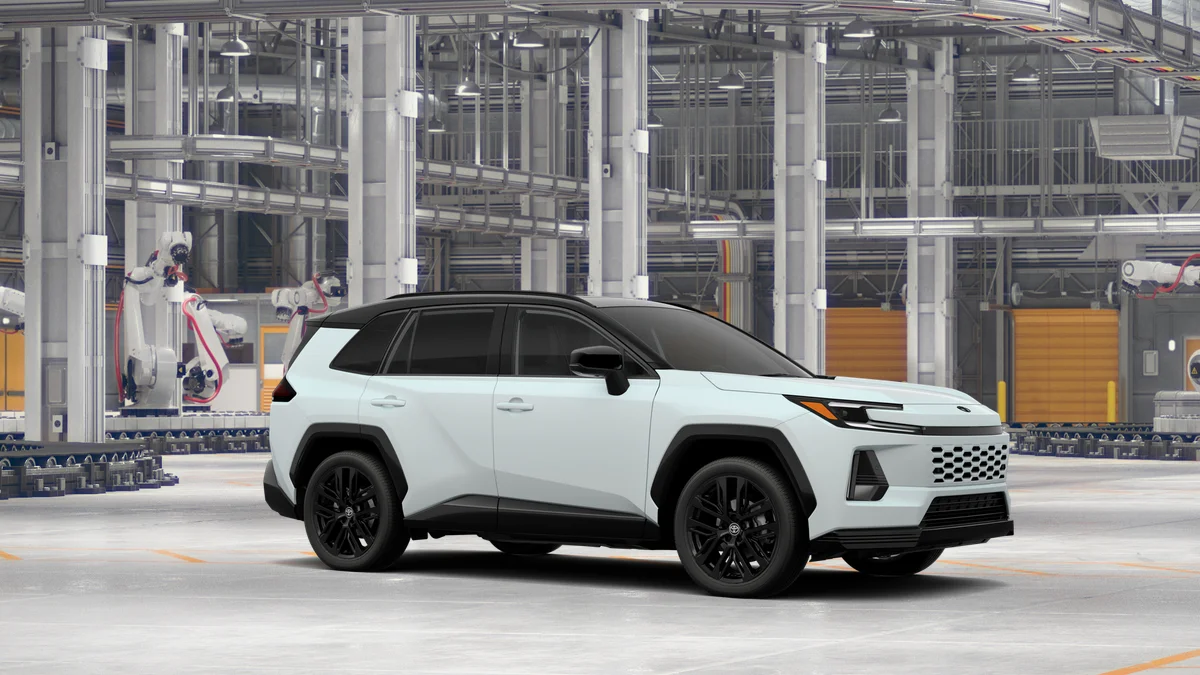 New 2026 Wind Chill Pearl with Midnight Black Metallic roof Toyota XSE image 14