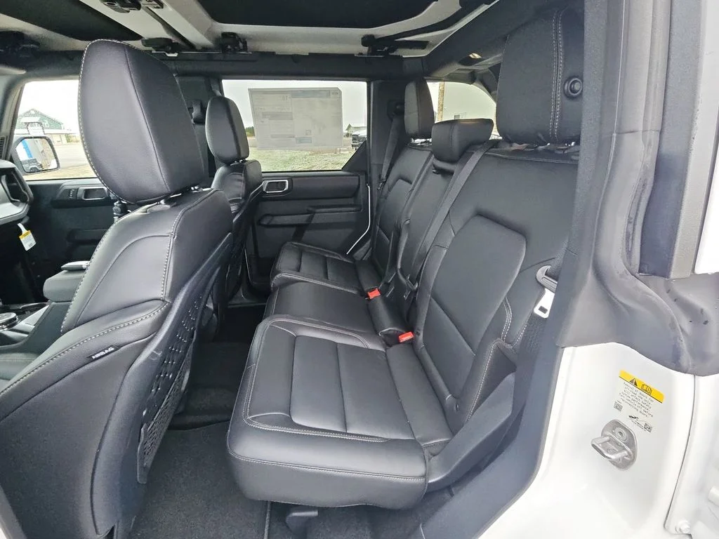New 2025 Oxford White Ford Badlands® image 44