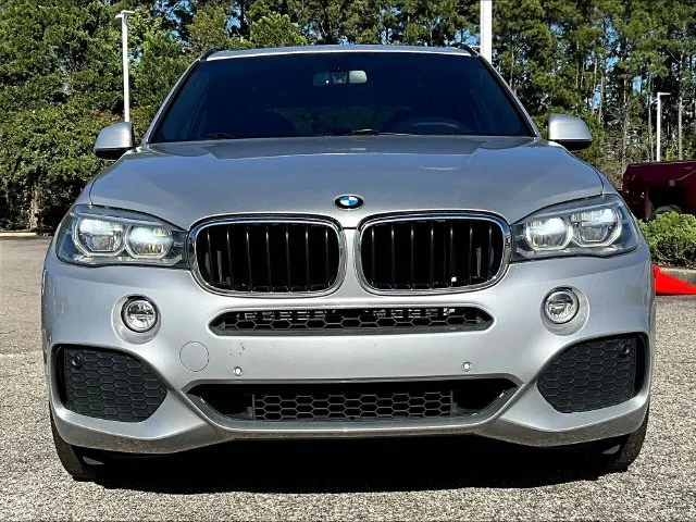 Used 2017 Silver BMW sDrive35i image 2