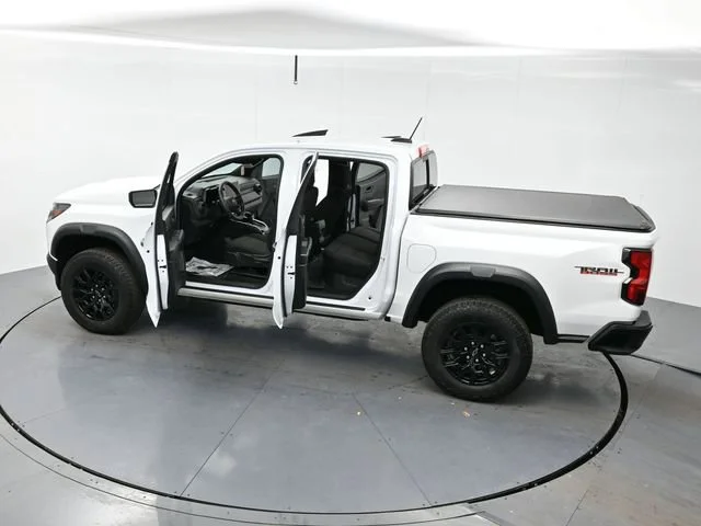 Used 2024 Summit White Chevrolet Trail Boss image 37