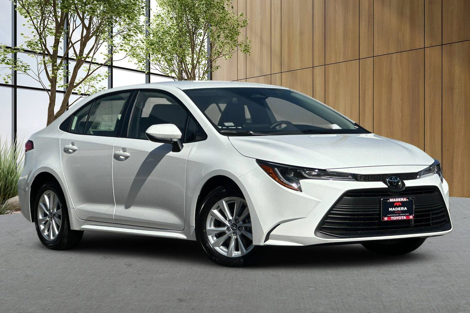 New 2027 Ice Cap Toyota LE image 2