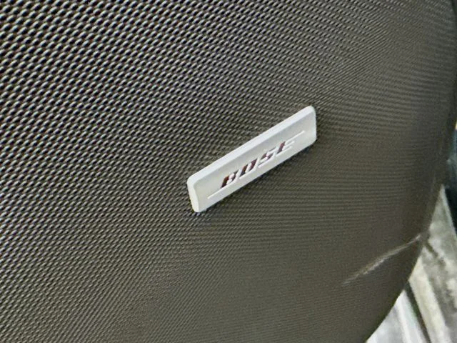 Used 2025 Black Chevrolet High Country image 21