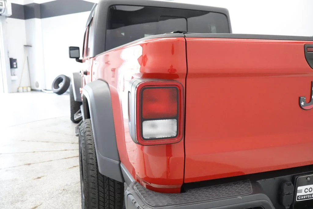 Certified Used 2020 Red Jeep Sport image 19