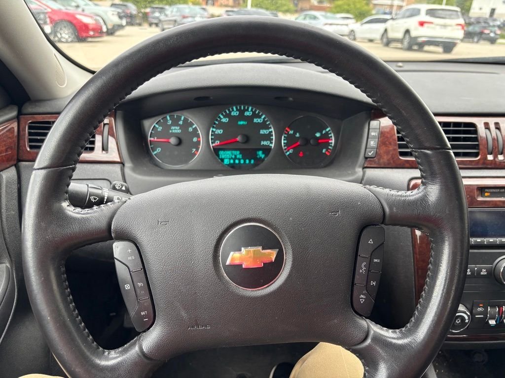 Used 2011 Gold Mist Metallic Chevrolet LT image 11