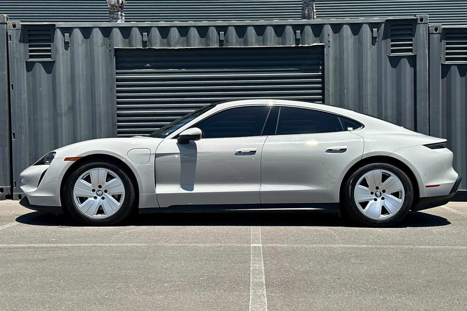 Certified 2022 Porsche Taycan Base with VIN WP0AA2Y12NSA17150 for sale in Long Beach, CA